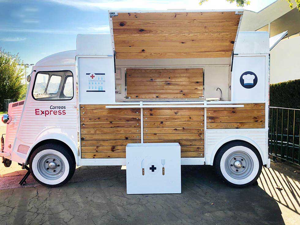 Imagen de un camión de comida. Utilizado para publicidad en camiones en food truck.