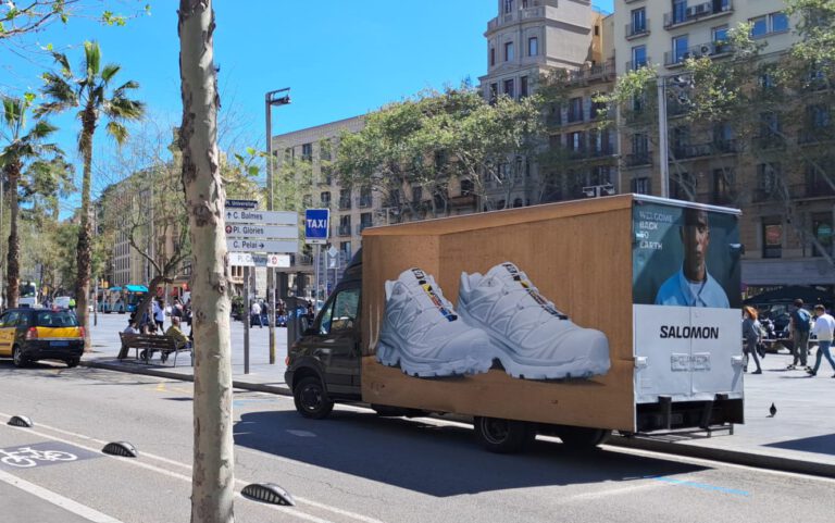 Camión valla publicitaria - Bus & Trucks Marketing