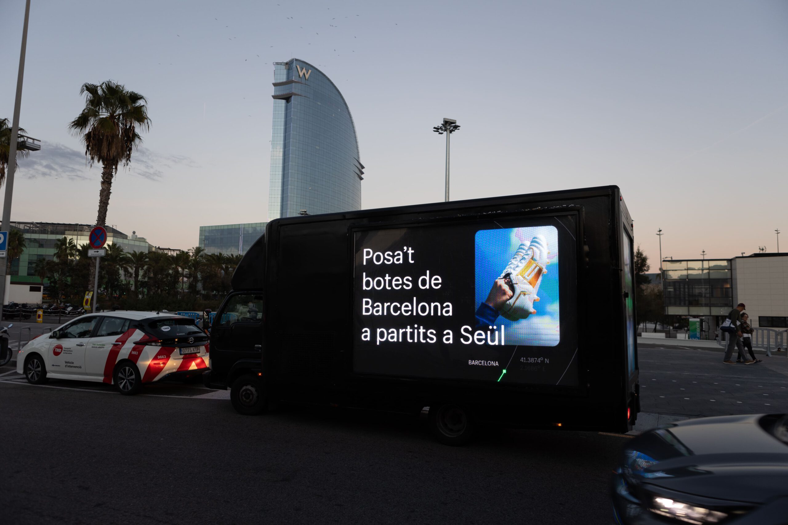 Camión Pantallas Led (DOOH) - Barcelona2