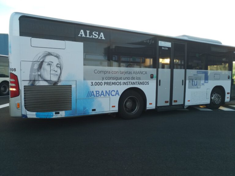 Publicidad en autobuses Ferrol - Bus & Trucks Marketing