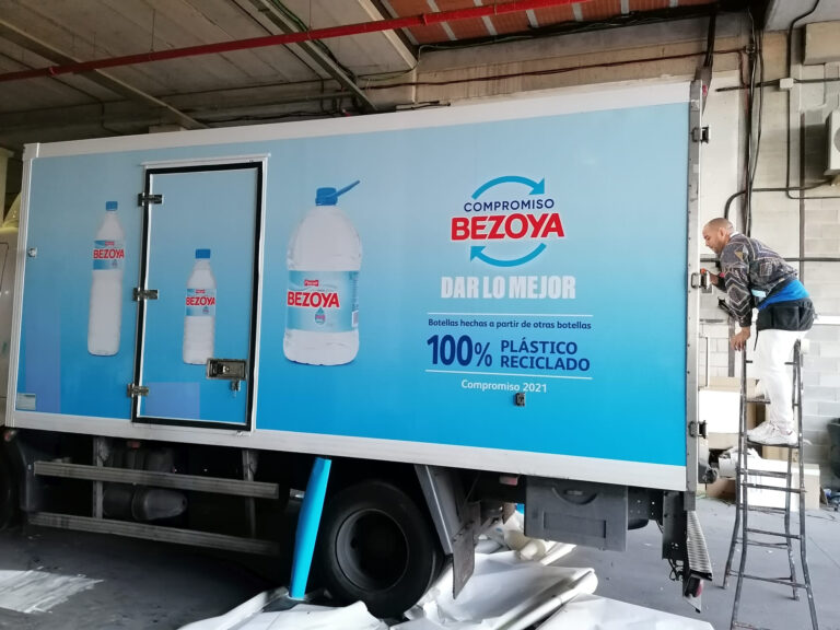 Rotulación de vehículos - Bus & Trucks Marketing
